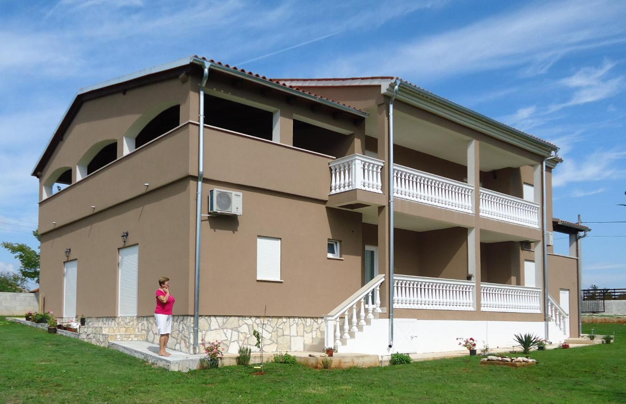 Nina Apartments 卡尼卡 外观 照片